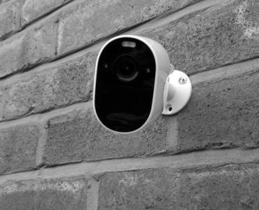 Dom pod kontrolą po zmroku: prosty montaż kamery z trybem nocnym low‑light krok po kroku
